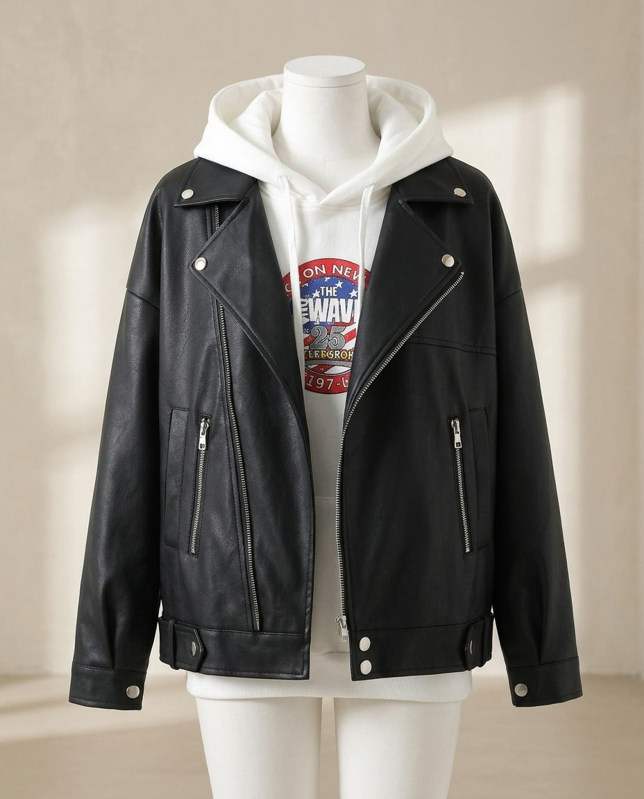 Veste simili cuir noir oversize style perfecto – photo 1 – Frippin'Dealz – photo retouchée par IA